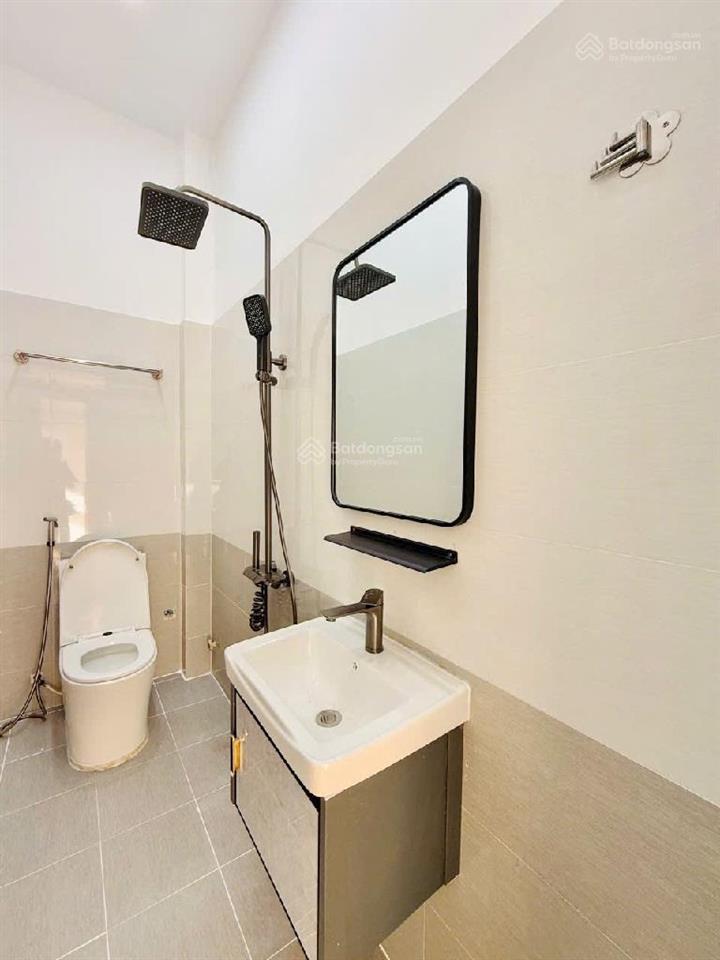 Chỉ 5.1 tỷ có ngay nhà 4 tầng ô tô đậu cửa 56m2, nguyễn thái sơn, p5 gò vấp  nhà mới hoàn công đủ