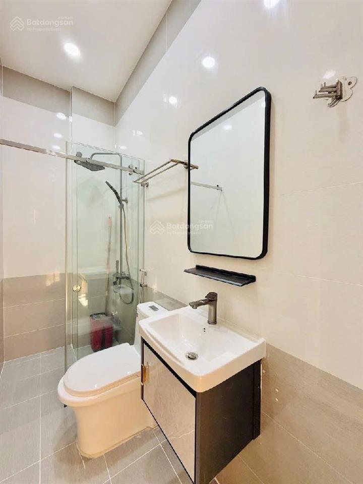 Chỉ 5.1 tỷ có ngay nhà 4 tầng ô tô đậu cửa 56m2, nguyễn thái sơn, p5 gò vấp  nhà mới hoàn công đủ