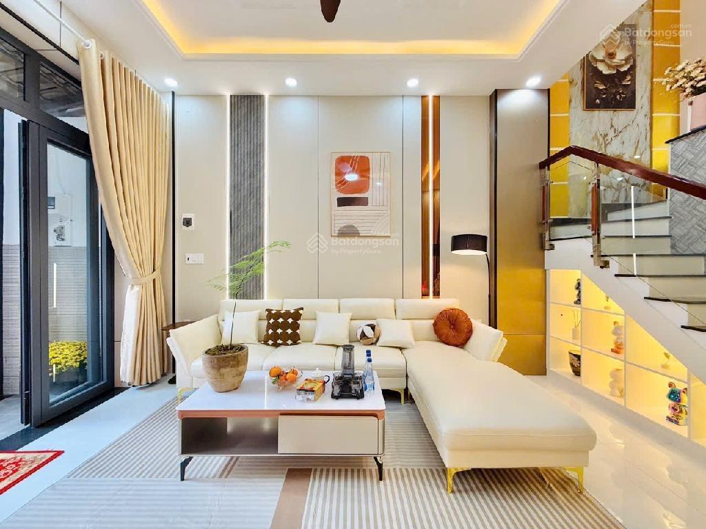 Chỉ 5.1 tỷ có ngay nhà 4 tầng ô tô đậu cửa 56m2, nguyễn thái sơn, p5 gò vấp  nhà mới hoàn công đủ