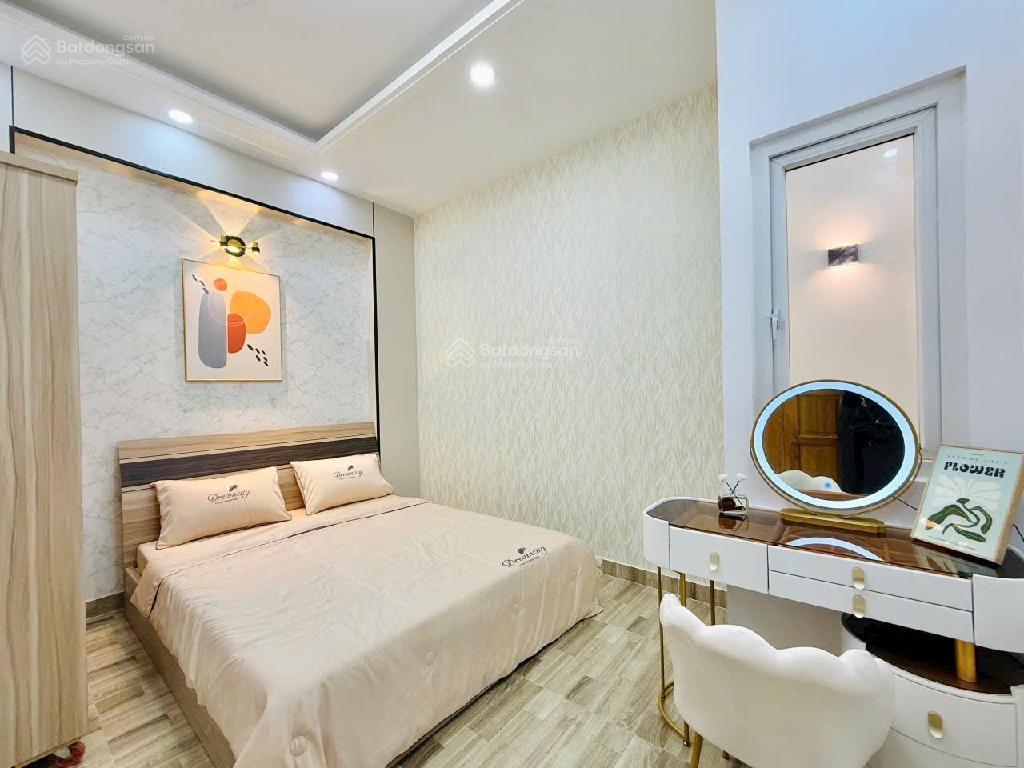 Chỉ 5.1 tỷ có ngay nhà 4 tầng ô tô đậu cửa 56m2, nguyễn thái sơn, p5 gò vấp  nhà mới hoàn công đủ