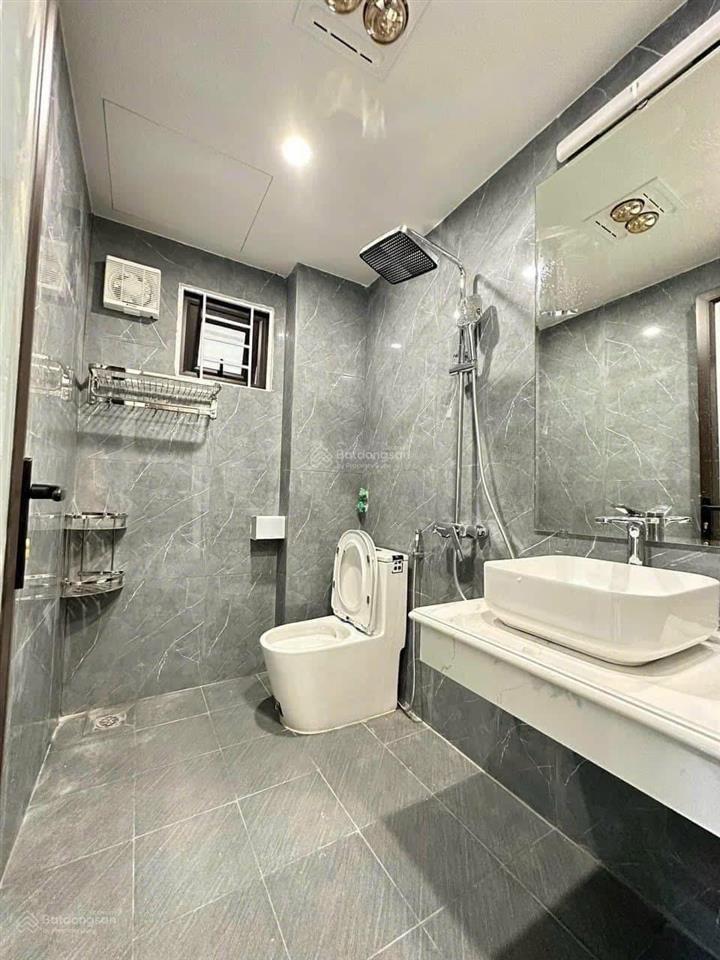 Vip sát mặt tiền chỉ 2 bước chân, p1 gò vấp, lê quang định 68m2, 7 tỷ hxh thông!