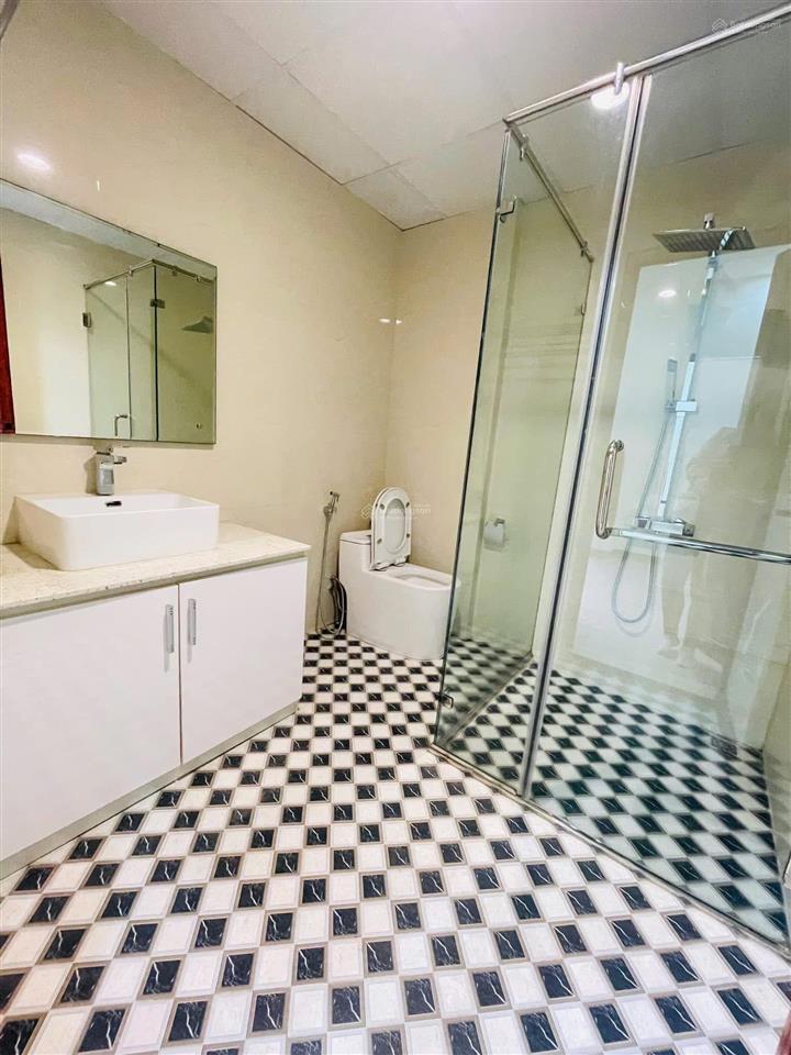 Vip sát mặt tiền chỉ 2 bước chân, p1 gò vấp, lê quang định 68m2, 7 tỷ hxh thông!