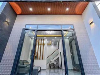 Mới cứng  50m2  3 pn  dọn vào ở ngay  phường1 vị trí đẹp  chỉ nhỉnh 4 tỷ lê quang định, p1