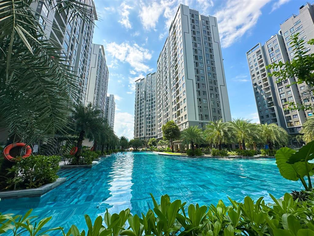 Hàng hiếm! bán căn 59m2 2pn 2wc tháp d view hồ bơi + sẵn gói nội thất westgate  ngay 0899 996 ***