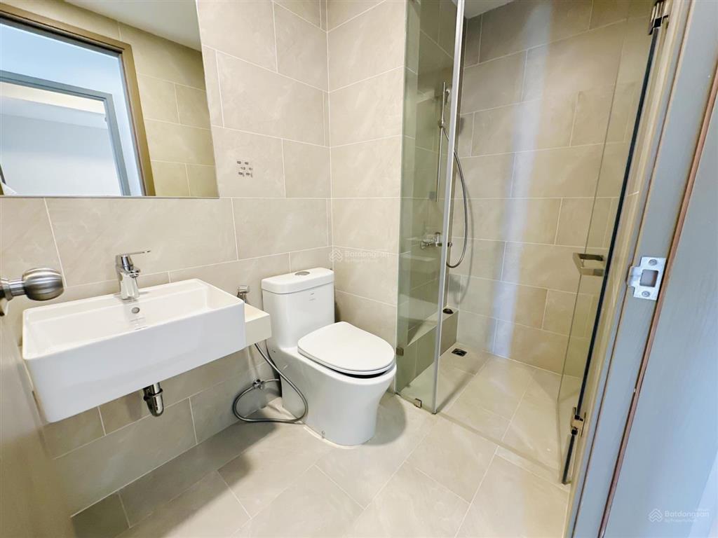 Sổ hồng bán căn 59m2 2pn 2wc tháp c + view ubnd, công viên xanh gió mát + sẵn gói nội thất westgate