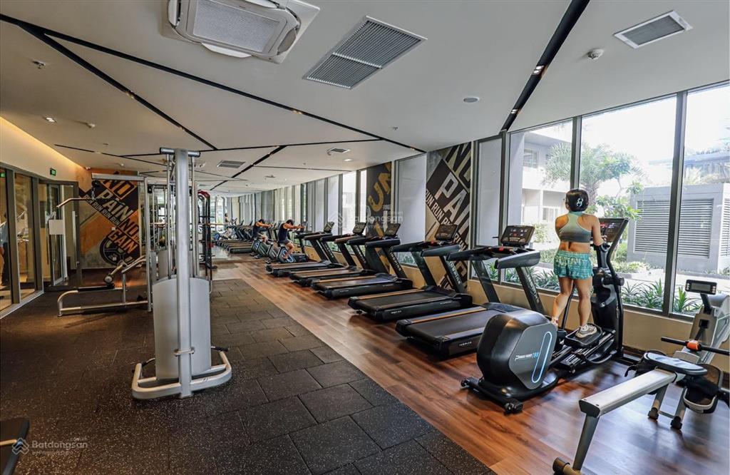 Sổ hồng sang nhượng căn góc 69m2 2pn 2wc. view hồ bơi đón gió mát. sẵn gói nội thất  0899 996 ***