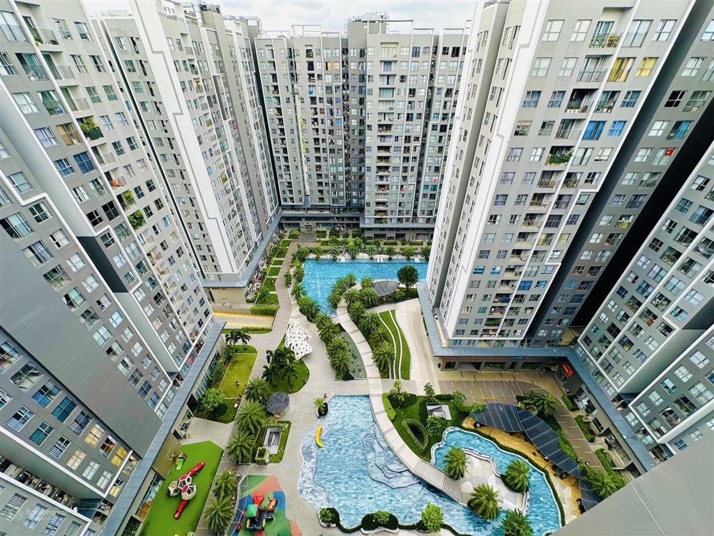 Sổ hồng sang nhượng căn góc 69m2 2pn 2wc. view hồ bơi đón gió mát. sẵn gói nội thất  0899 996 ***