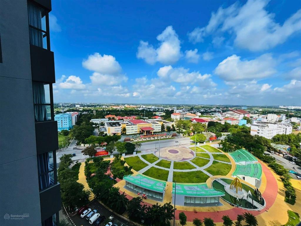 Sổ hồng bán căn 59m2 2pn 2wc  view hồ bơi tháp vip d  sẵn gói nội thất westgate   0899 996 ***