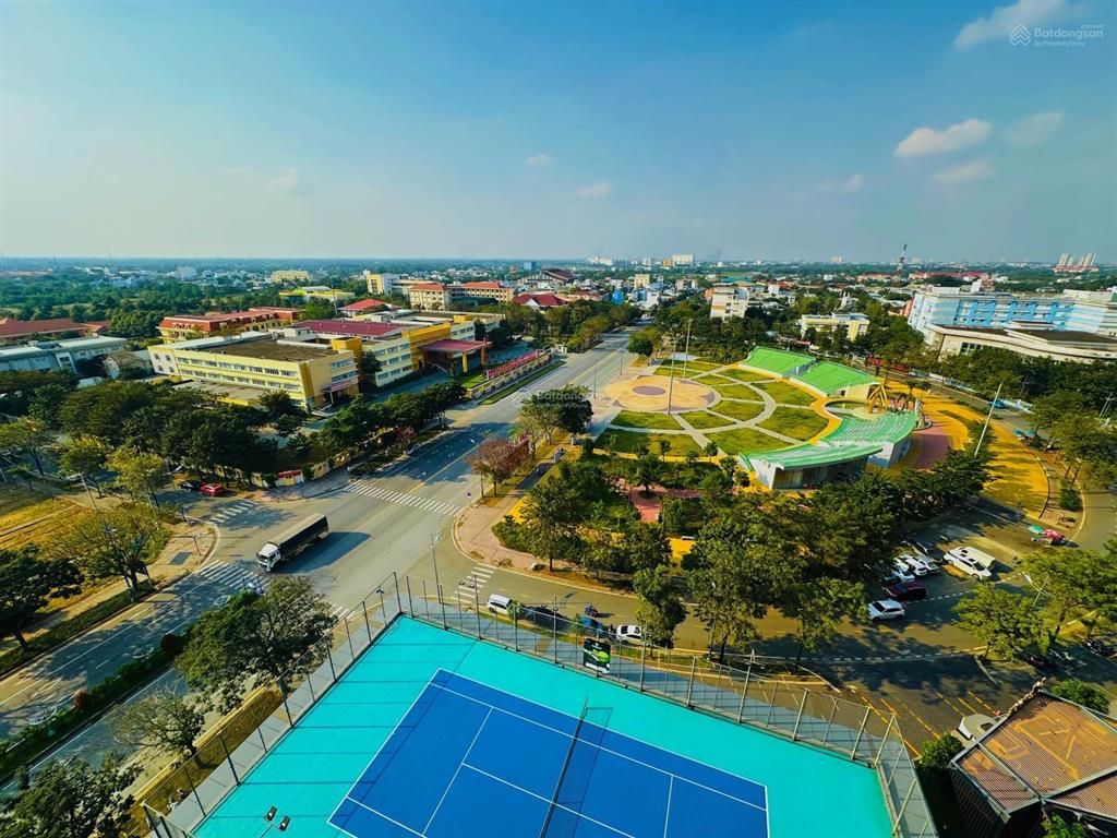Sổ hồng bán căn 59m2 2pn 2wc tháp c + view ubnd, công viên xanh gió mát  ngay 0902 938 ***
