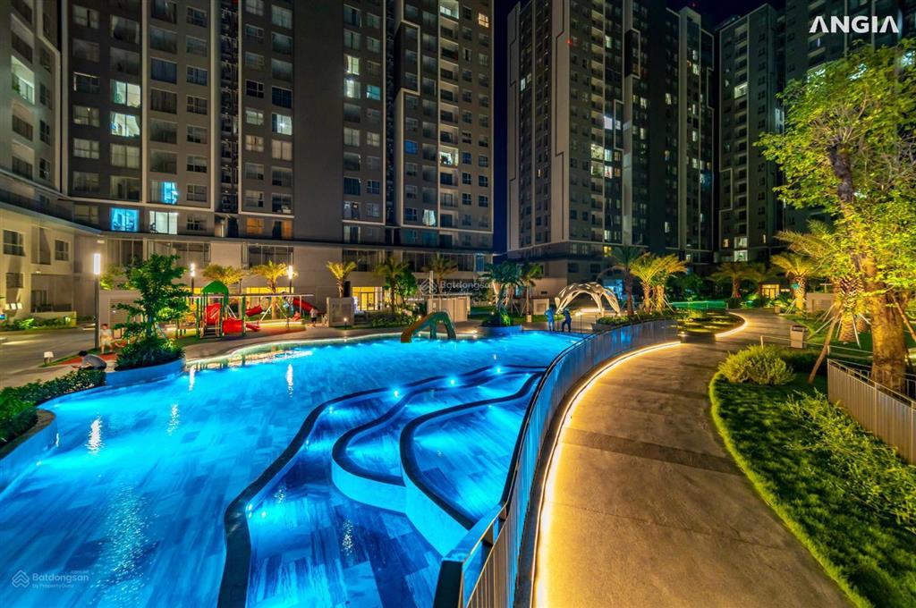 Sổ hồng bán căn 59m2 2pn 2wc tháp c + view ubnd, công viên xanh gió mát  ngay 0902 938 ***