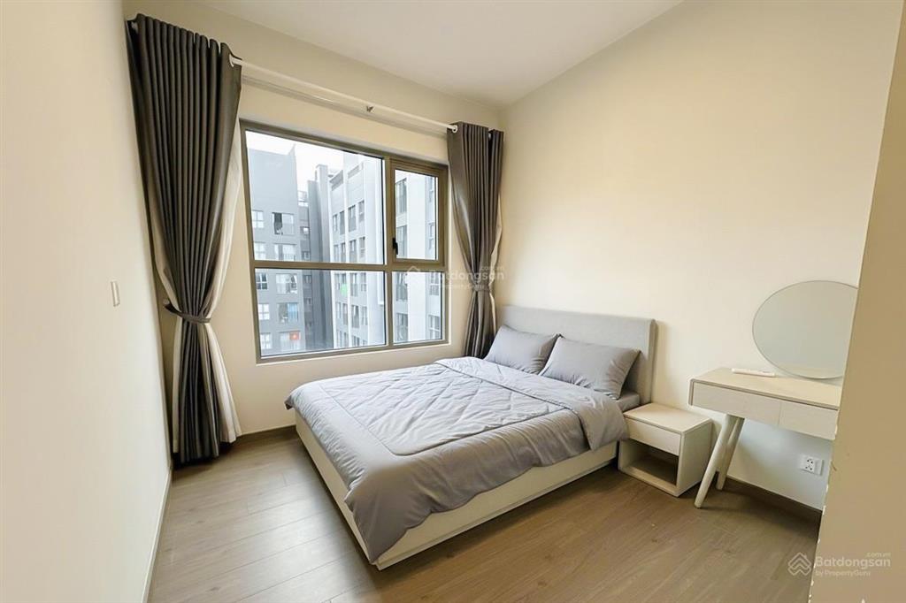 Hàng hiếm! bán căn góc 85m2 3pn 2wc + view hồ bơi mát mẻ + sẵn gói nội thất westgate.  0936 551 ***