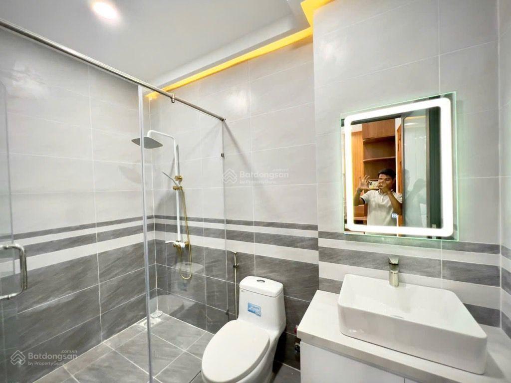 Nhà siêu hiếm sd 80m2  bùi minh trực  gần hẻm 8m  chỉ 4 tỷ