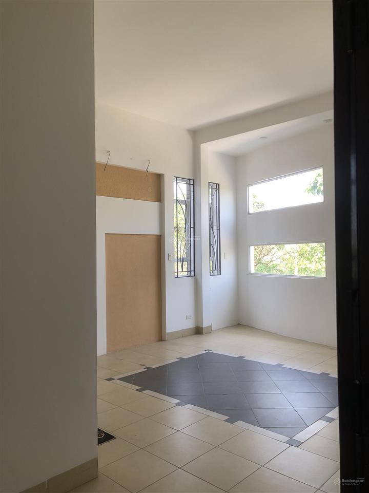 Hạ bán căn 4 tầng 570m² dtsd đường hùng vương bàn thạch đà nẵng giá 9 tỷ xxtl