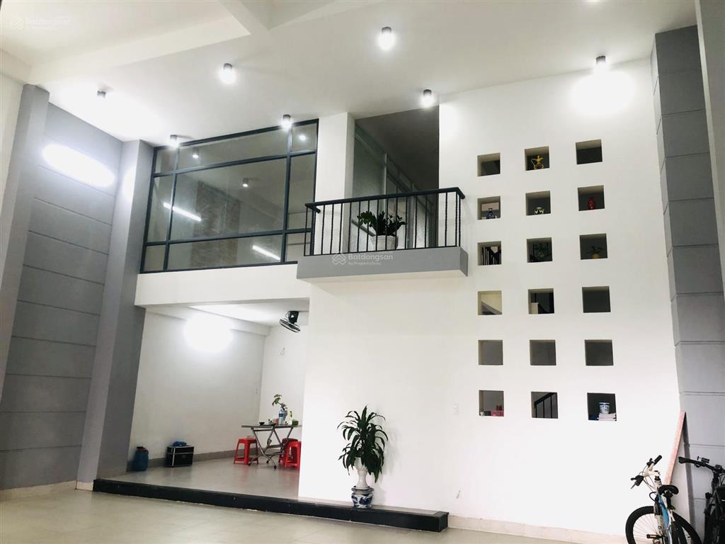 Hạ bán căn 4 tầng 570m² dtsd đường hùng vương bàn thạch đà nẵng giá 9 tỷ xxtl
