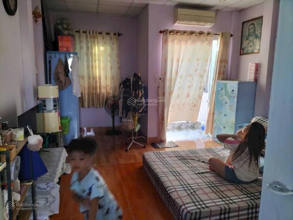 Bán nhà đẹp chính chủ bông sao p5 q8  54m2 (4m x 13m)  hẻm an ninh  3 tầng 3pn 3wc  hơn 5 tỷ