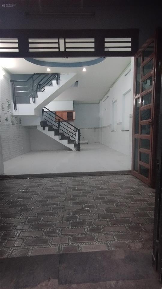 Nhà đẹp lâm thị hố  q.12  50m2  2 tầng  ôtô thông  kế bên hiệp thành city  chỉ 4,35 tỷ (tl)