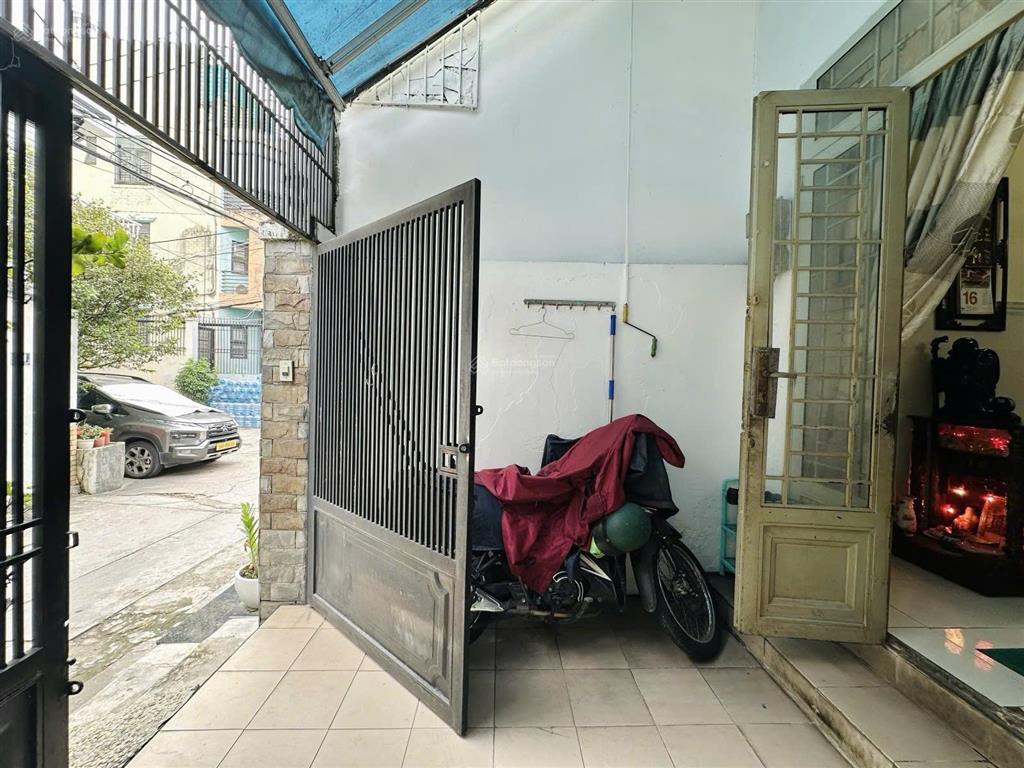 Hẻm xe tải đổ cửa, phan đăng lưu  50.7m2  2 tầng