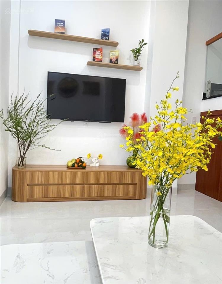 Nhà mới trung tâm bình thạnh giáp quận 1 nở hậu tài lộc ở ngay hiếm nhà đẹp trong tầm giá