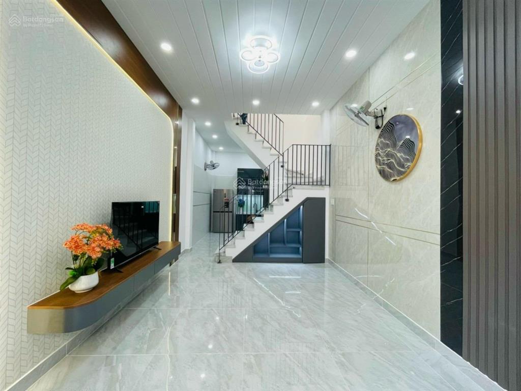 Hẻm xe hơi 5m, nhà nguyễn văn công, p3, gò vấp, gần chợ tân sơn nhất. dt 38m2, sổ riêng