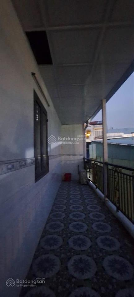 Nhà góc 2 mt đường 1, long trường 42m2 xây 2 lầu 3,2 tỷ