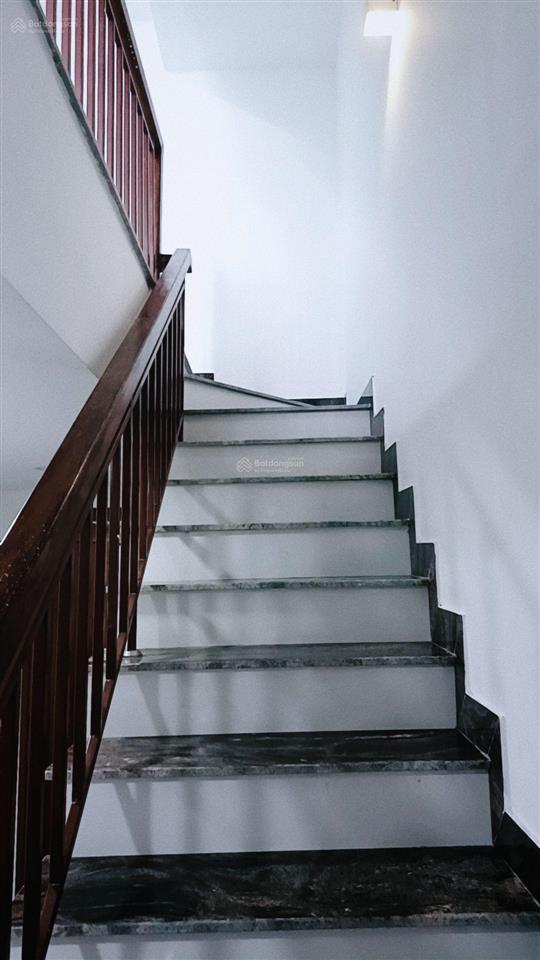 Bán nhà riêng 4 tầng, lô góc 5pn, 4wc, 65m2, 7,4 tỷ tại bùi tá hán, khuê mỹ, ngũ hành sơn, đà nẵng