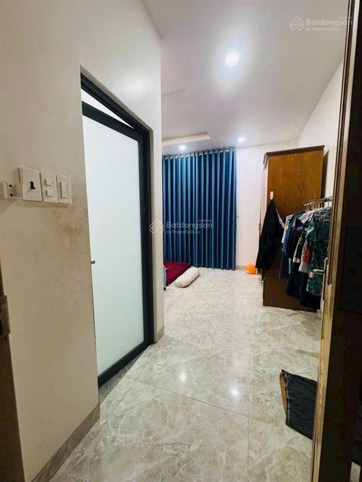 Bán nhà tân kỳ tân quý 4,5x12 1 trẹt 2 lầu sân thượng giá nhỉnh 6ty khu phân lô ko lộ giới an ninh