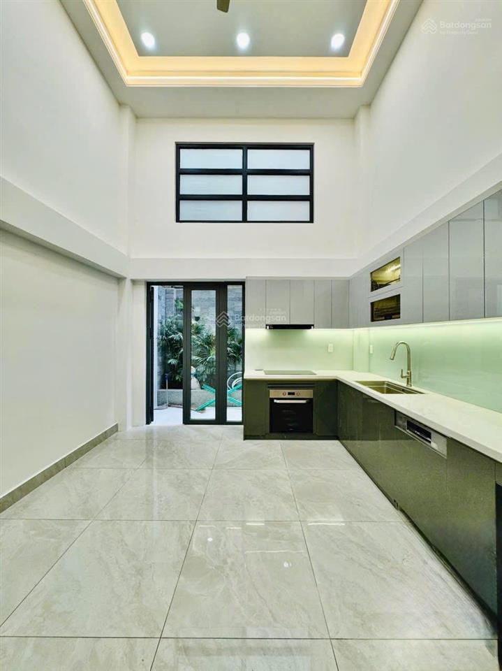 Bán nhà bình thạnh 49,7m2 đường hoàng hoa thám, phường 6. sổ hồng riêng