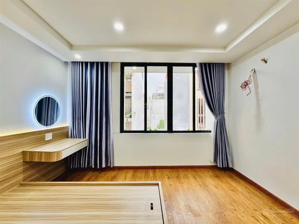 Bán nhà bình thạnh 49,7m2 đường hoàng hoa thám, phường 6. sổ hồng riêng