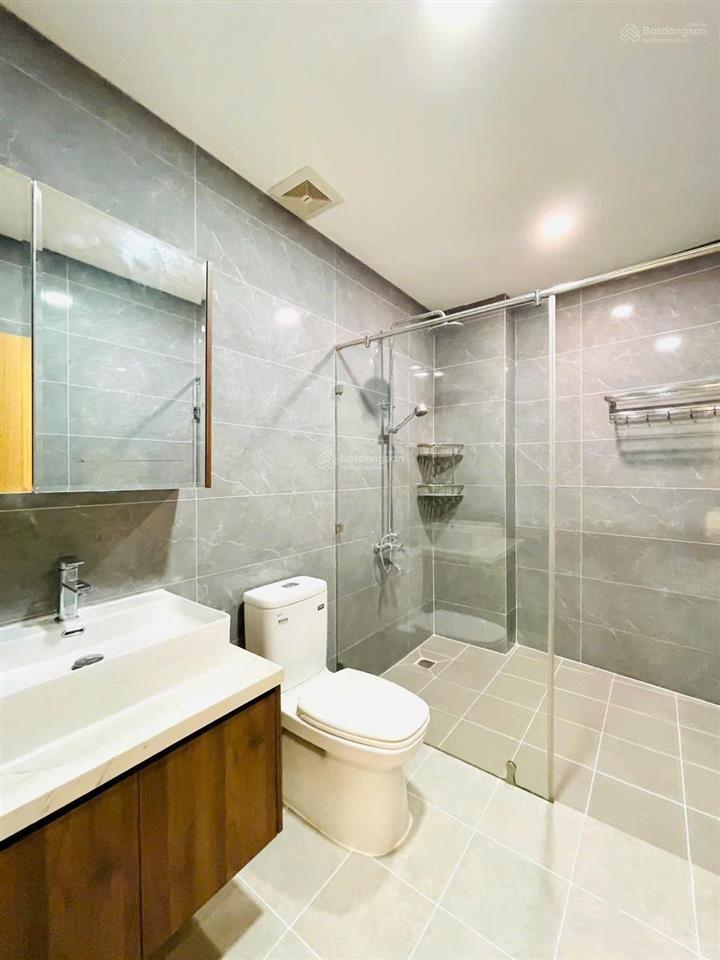 Bán nhà 48m2 giá 2 tỷ 390 triệu đường huỳnh tấn phát, phú thuận, quận 7