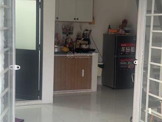 Nhà 2tầng mô hình cho thuê  có 5 chdv cho thuê 15triệu/tháng  dt 5x18  giá tốt