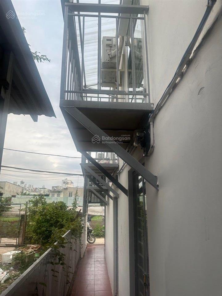 Nhà 2tầng mô hình cho thuê  có 5 chdv cho thuê 15triệu/tháng  dt 5x18  giá tốt