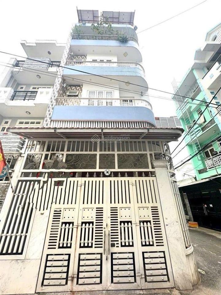 Gấp giảm 4tỷ rồi ạ  biệt thự 5tầng 2mt đường 6m quang trung, p8 gò vấp  giá ngộp nặng