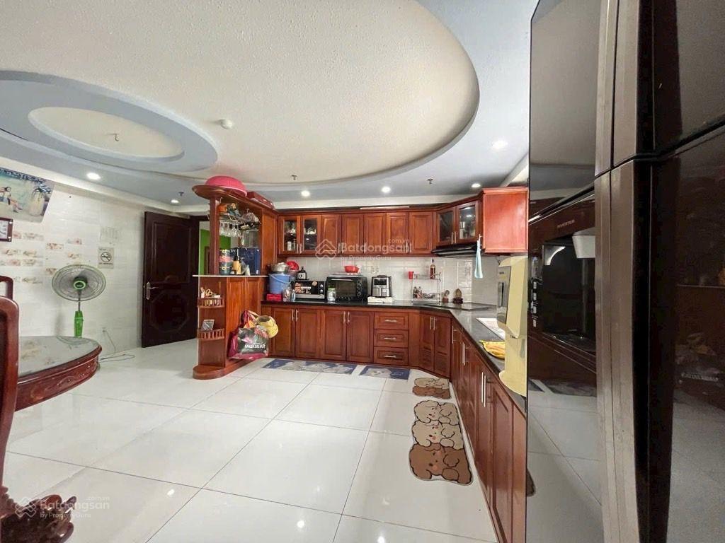 Gấp giảm 4tỷ rồi ạ  biệt thự 5tầng 2mt đường 6m quang trung, p8 gò vấp  giá ngộp nặng