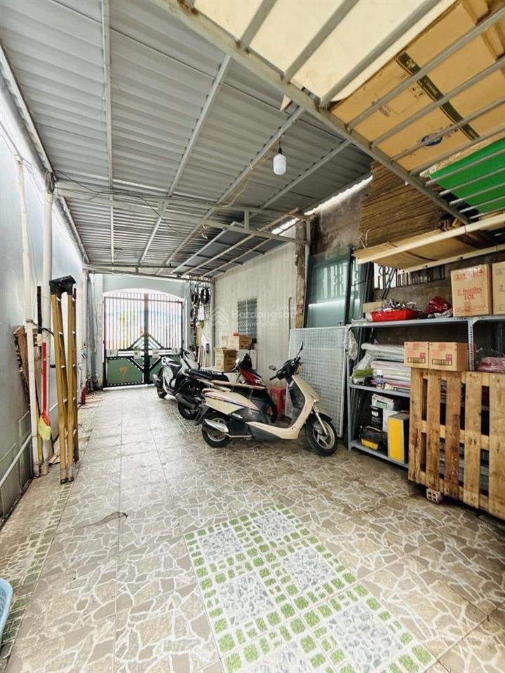 Bán nhà hxh 8m  nguyễn văn đậu xe hơi vô nhà chỉ nhỉnh 8 tỷ