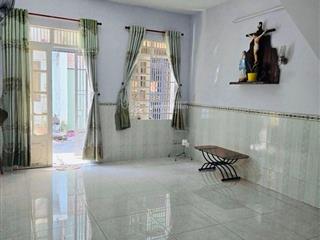 Bán nhà sát hẻm xe tải, tương lai 2 mặt tiền, sổ vuông a4, dọn vào ở ngay