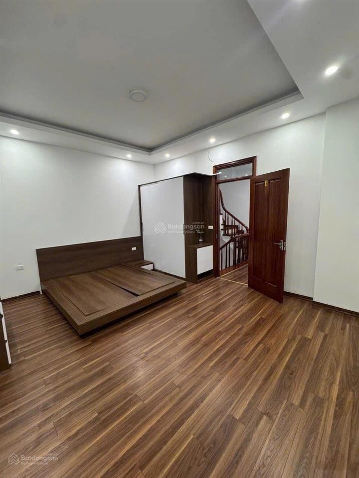 Bán nhà phân lô thái hà 70m2, 6t, mt 4.5m, 31 tỷ lô góc, ô tô tránh, gần phố, vừa ở vừa kinh doanh