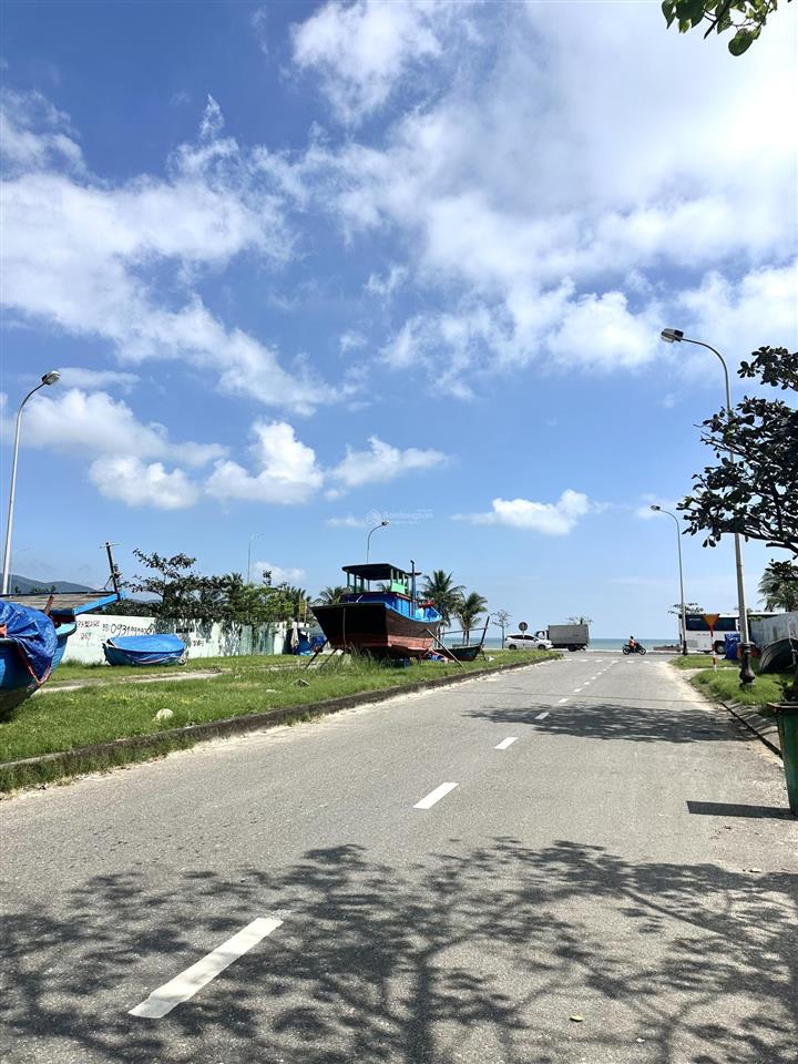 Cơ hội hiếm !! đất biển góc 3 mặt tiền nguyễn huy chương & nguyễn trọng nghĩa  cách biển 100m