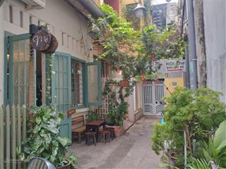 Chdv 25m2 cao thắng  quận 3 full nội thất mới lắp (có gác, bancone, giếng trời) có bếp nấu ăn