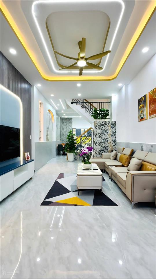 Nhà đẹp 68m² đường số 22, thủ đức giá 2 tỷ 550. gần giga mall. xây 1 trệt 3 lầu, hẻm 5m. sổ riêng