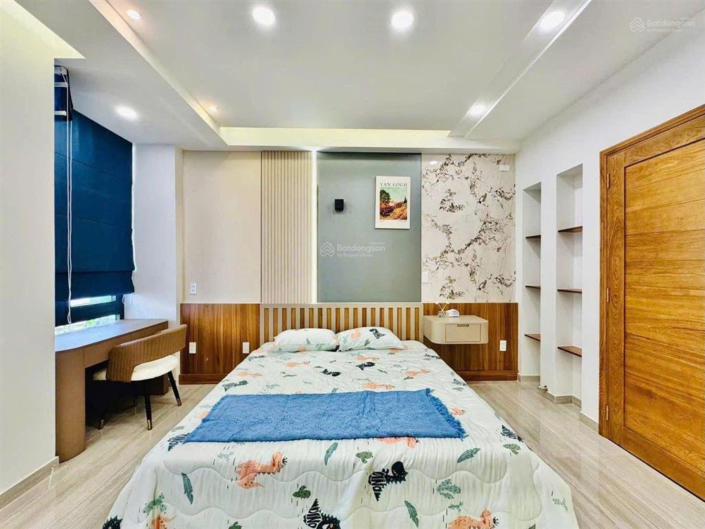 Cần bán nhà ngay khu cư xá đồng tiến, quận 10, giá 4,68 tỷ (5x19)  ngay thpt nguyễn khuyến