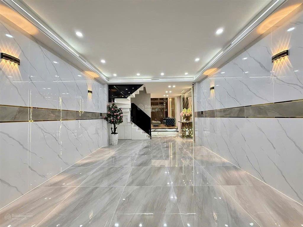 Chốt ngay nhà nguyễn thành ý, quận 1, dt (5m x 20m), ngay trường đinh tiên hoàng, giá 5 tỷ 990