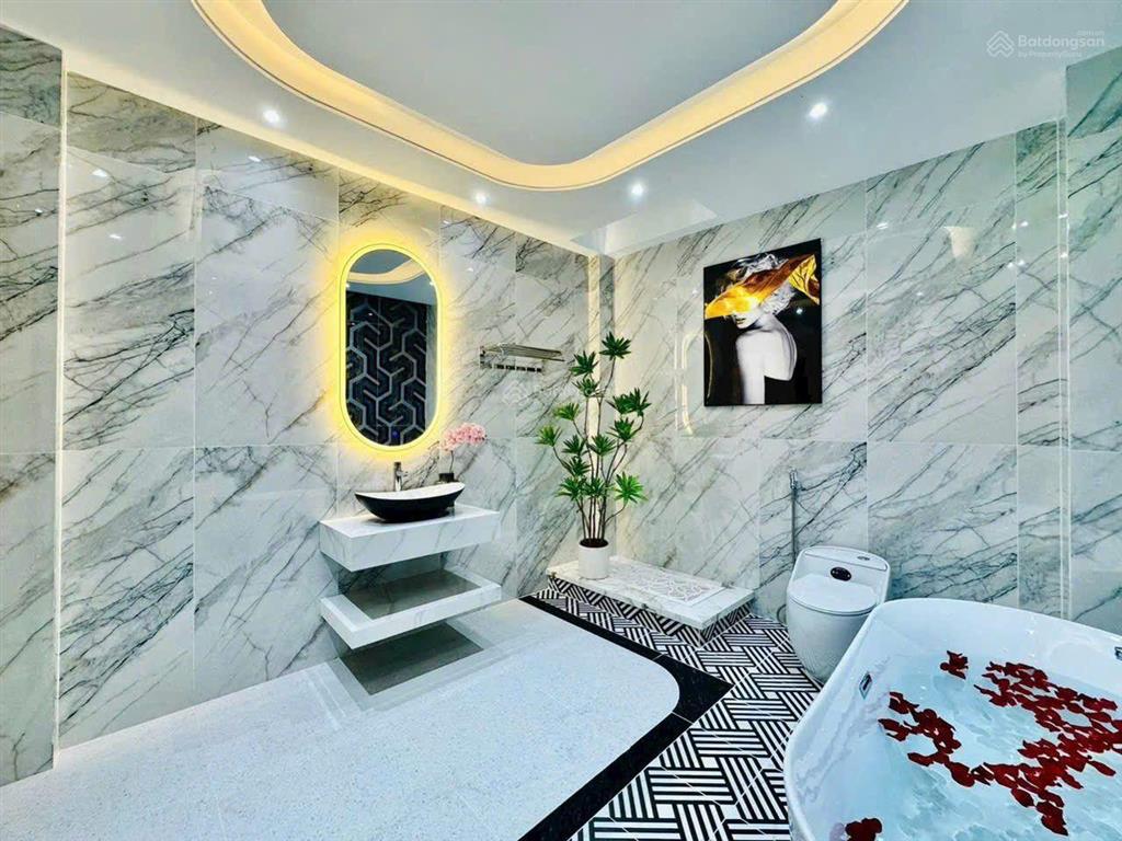 Nhà bán giá mềm bùi đình túy, p24, bình thạnh, 4 tỷ, sổ riêng, tiện ích xung quanh đầy đủ