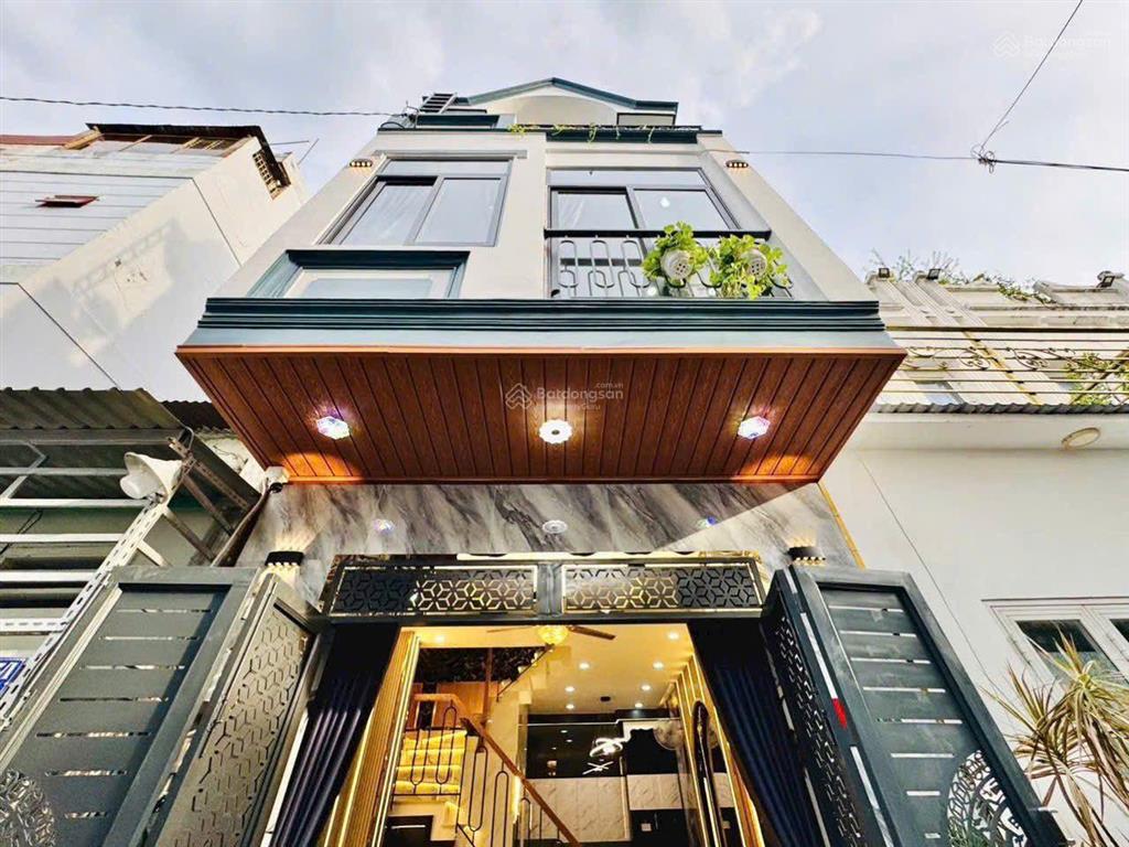 Bán nhà 83m2 nguyễn đình chính, p15, phú nhuận. gần trường cao đẳng kinh tế đối ngoại