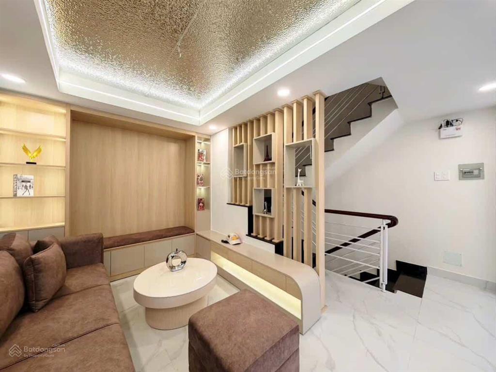 Chỉ với 4 tỷ sở hữu nhà đẹp nguyễn đình chiểu, p5, quận 3, sổ riêng, tiện ích xung quanh đầy đủ