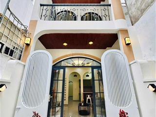 Ưng ý mua liền bán nhà hai bà trưng, p8, quận 3, 4,45 tỷ, sổ riêng, tiện ích xung quanh đầy đủ