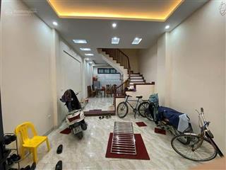 Bán nhà  vũ phạm hàm giao trung kính  dt 75 m2  6 tầng mt kd  oto 7 chỗ vào nhà  nhỉnh 23 tỷ.