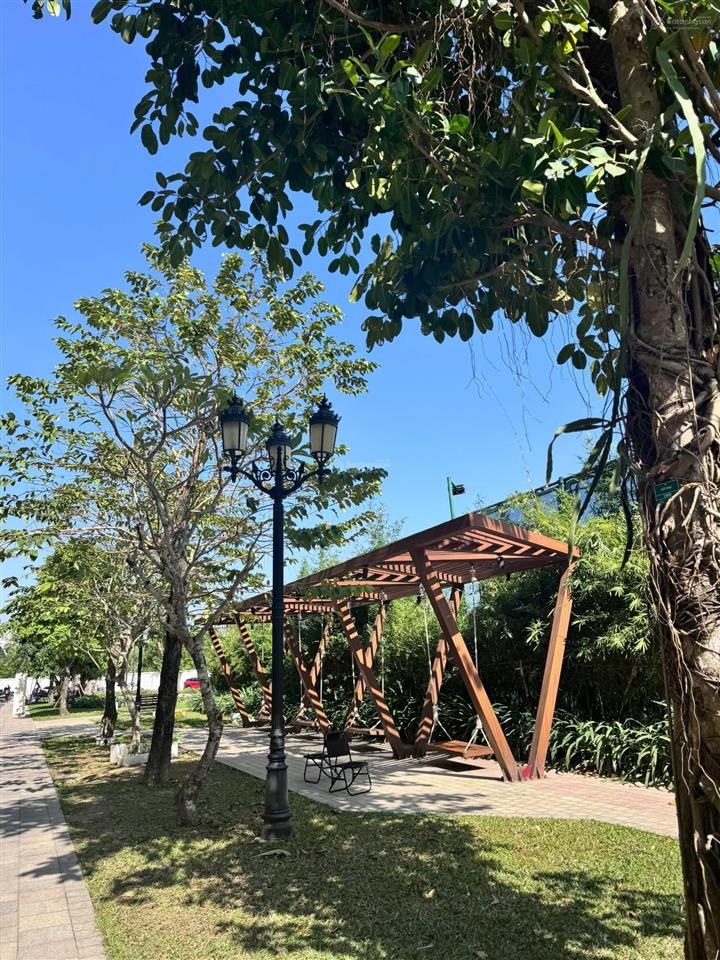 Bán shophouse 2 mặt tiền đối diện sảnh chung cư lumier masterise tiềm năng kinh doanh bậc nhất