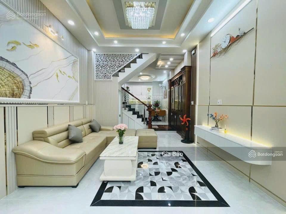 Giảm sâu 300tr, nhà 4 tầng đường trường sa, phường 12, quận 3. sổ riêng