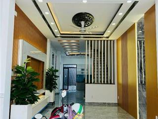 Nhà mặt tiền hiếm giá cực tốt chuyển nhượng nhanh cuối năm