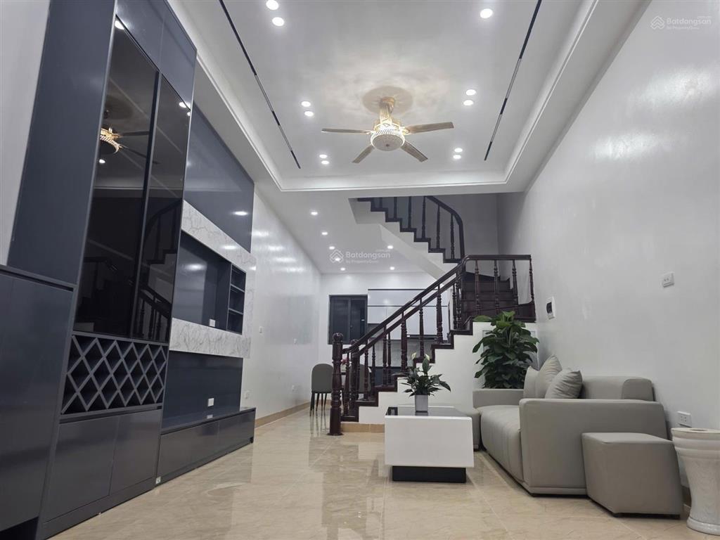 Bán nhà riêng 4pn, 4wc, 53m2, khâm thiên, đống đa, hà nội, giá tốt, đầy đủ nội thất